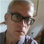 Profesor con 25 años de experiencia en tutela académica